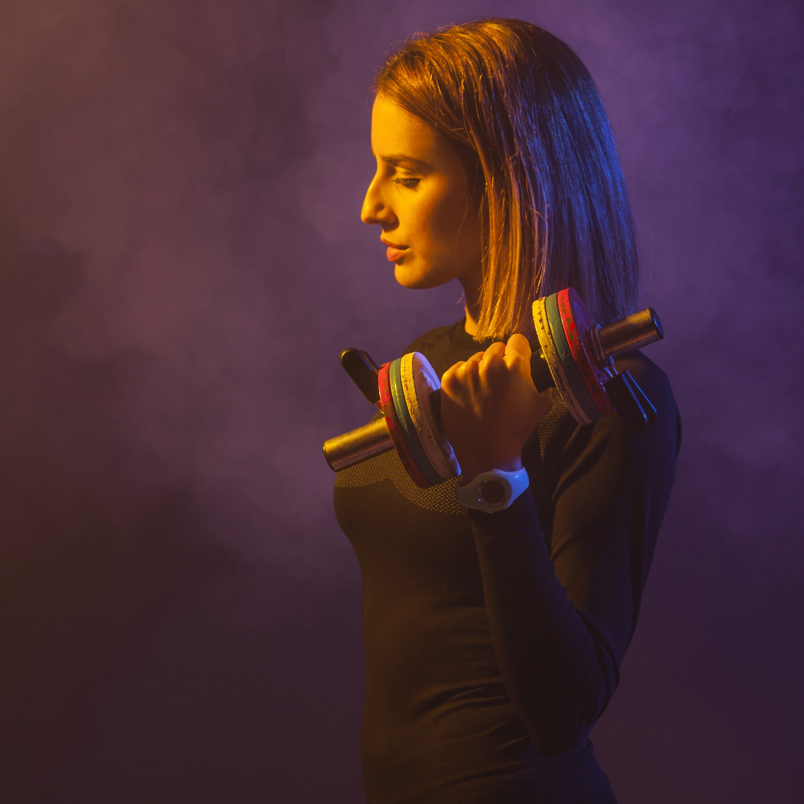 5 اتجاهات للياقة البدنية - تدريب شخصي مدعوم بالذكاء الذكاء الاصطناعي للنساء في صالة ألعاب رياضية للسيدات في عجمان